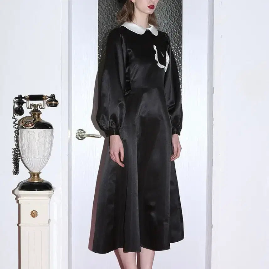 [BUNJANG] Cloth Studio Butterfly Satin Collar Long Dress / 클럿 스튜디오 버터플라이 사틴 칼라 롱 원피스