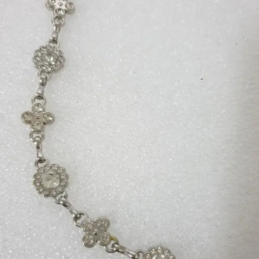 [BUNJANG] Floral Motif Cubic Embellished Chain Belt / 패션잡화 특가~꽃모티브조각 큐빅장식 블링블링 체인벨트 메탈벨트 정장