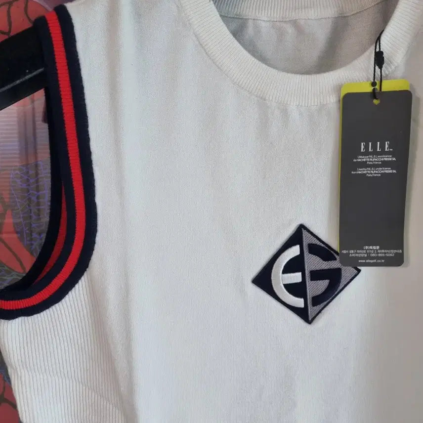 [BUNJANG] ELLE White Knit Sleeveless Top / ELLE 엘르 화이트 니트 민소매 90
