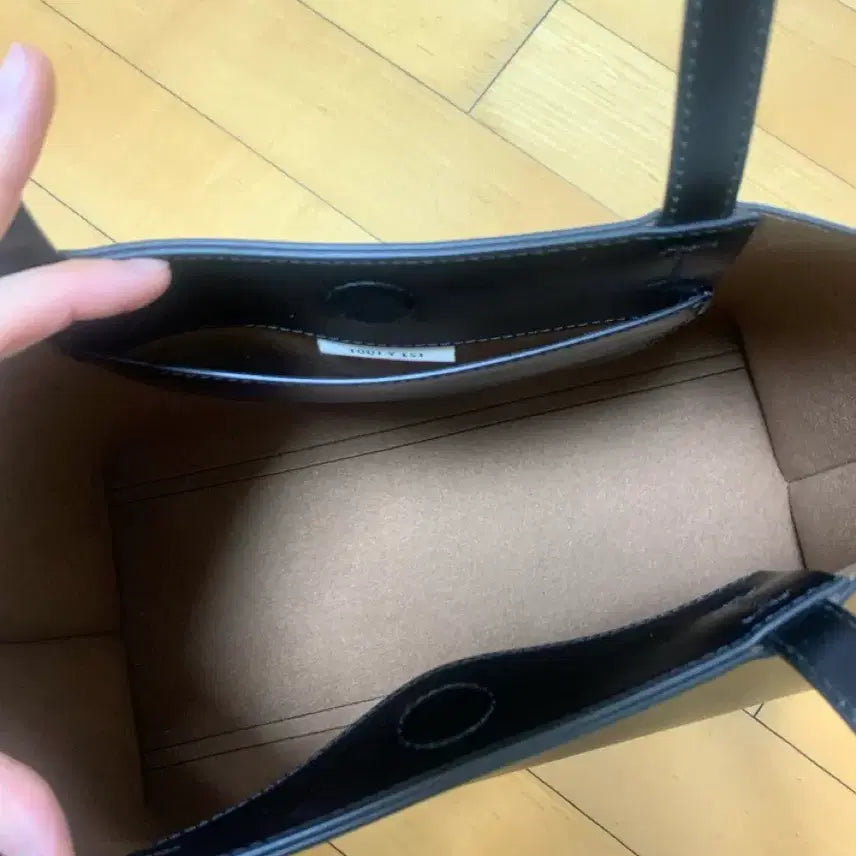 [BUNJANG] toutyest Tresebag Small Handbag / 투티에 toutyest 트레세백