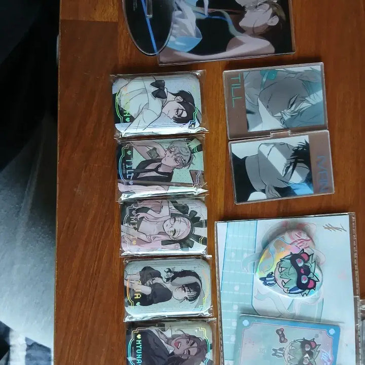 [BUNJANG] Alien Stage Ace Acrylic Stand Set / 에일리언 스테이지 에이스테/포카/아크릴 스탠드