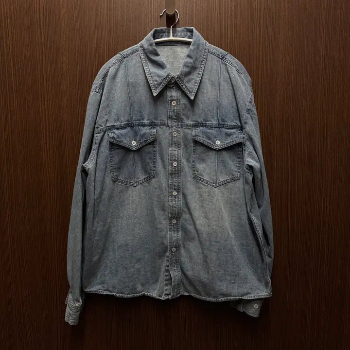 [BUNJANG] coor Denim Oversized Fit Shirt Size S / coor 쿠어 데님 남방 S (오버핏)