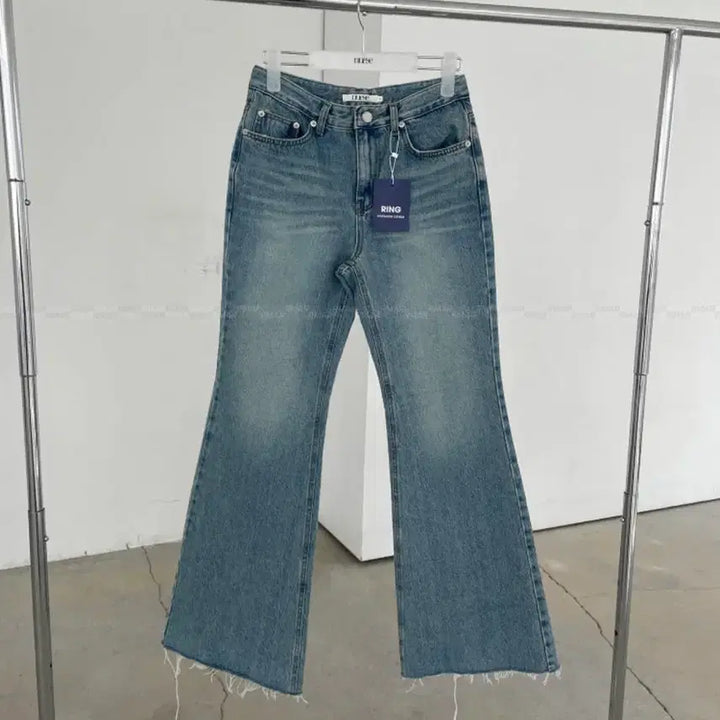 [BUNJANG] Nuuuz Bootcut Denim Pants / 누즈 부츠컷 데님 팬츠