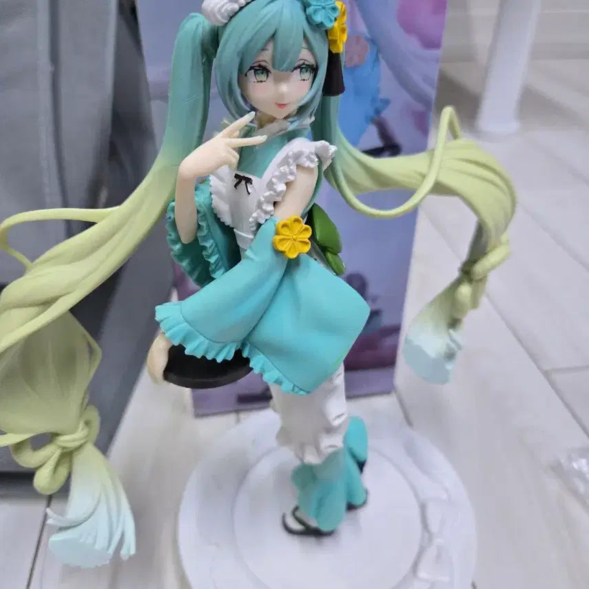 [BUNJANG] Hatsune Miku Matcha Parfait Mint Ver. Figure / 하츠네 미쿠 말차 파르페 민트
