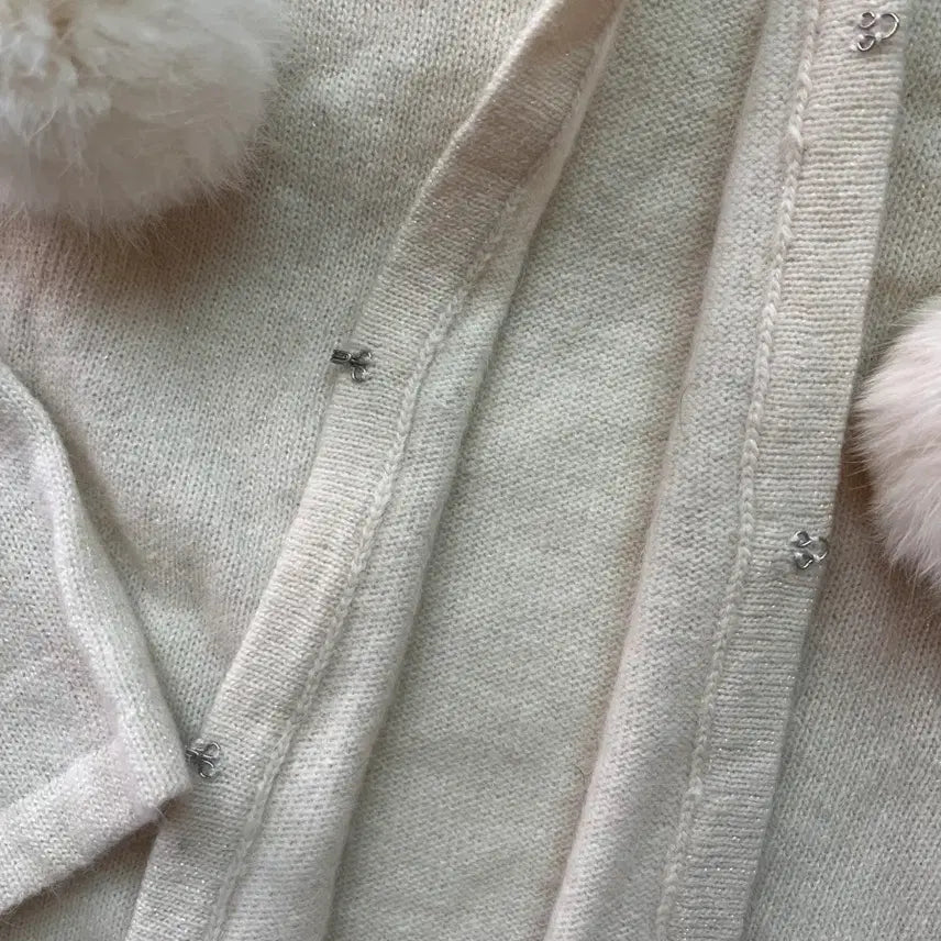 [BUNJANG] Rogal Top Pom Pom Knit Cardigan / 로걀탑 퍼 폼폼 니트 가디건 니트 히메갸루 라떼갸루 빈티지
