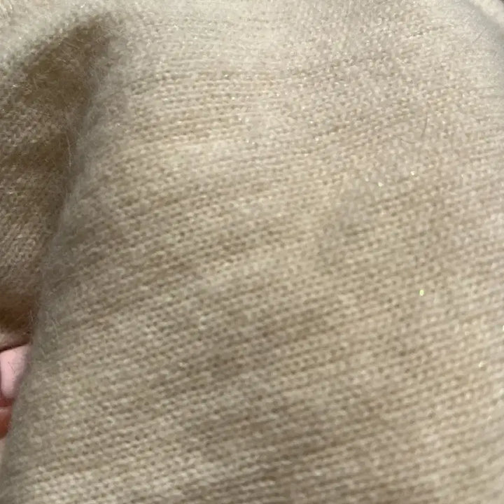 [BUNJANG] Rogal Top Pom Pom Knit Cardigan / 로걀탑 퍼 폼폼 니트 가디건 니트 히메갸루 라떼갸루 빈티지