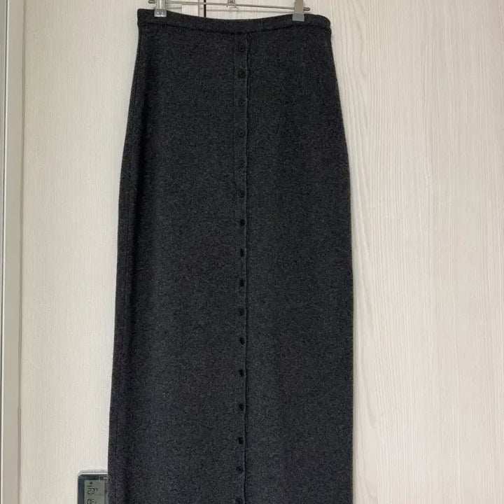 [BUNJANG] 르917 Button-Down Cardigan Skirt Charcoal 36 / 르917 버튼다운 가디건 스커트 차콜 36