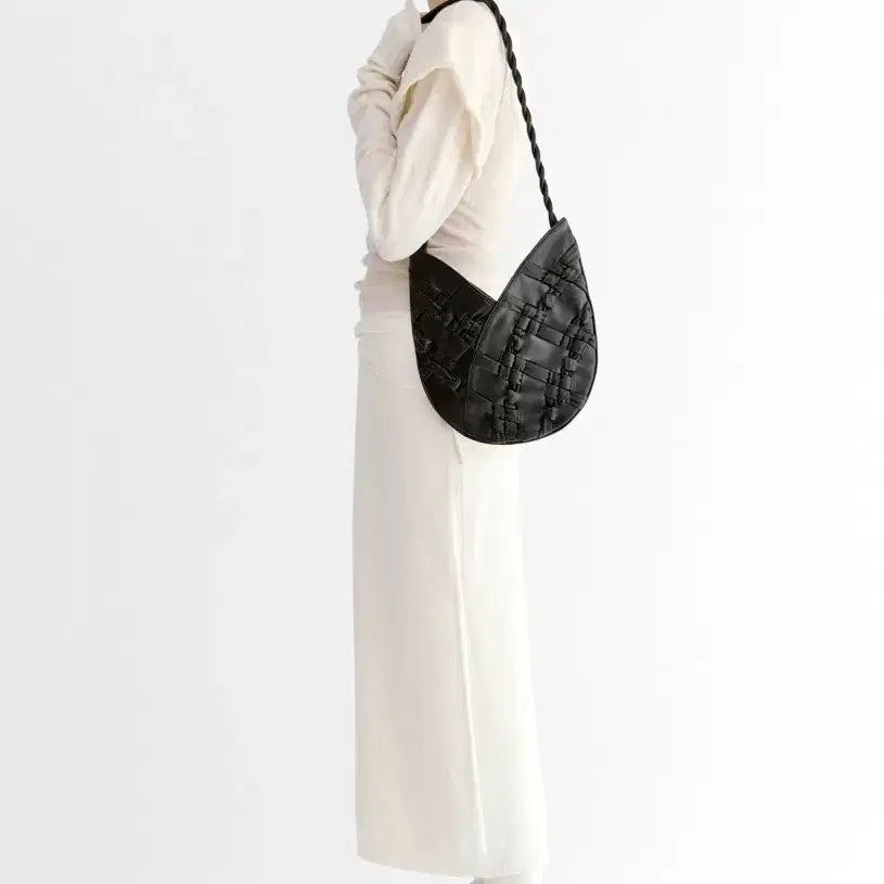 [BUNJANG] BOGKI BARCHAN Shoulder Bag / (새상품컨디션) BOGKI 보그키 숄더백 블랙 (정가 398000원)