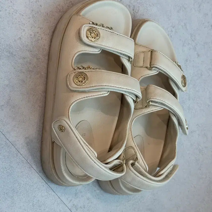 [BUNJANG] MAJE Leather Sandals / 프랑스 브랜드 MAJE 마쥬 가죽 샌들