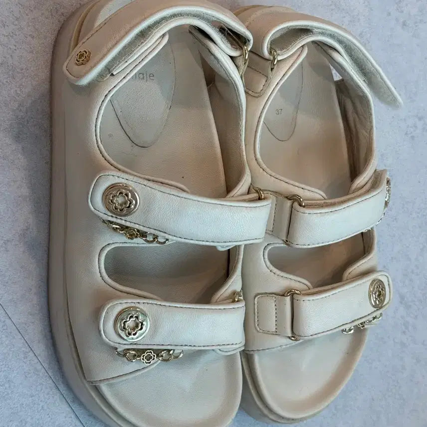 [BUNJANG] MAJE Leather Sandals / 프랑스 브랜드 MAJE 마쥬 가죽 샌들