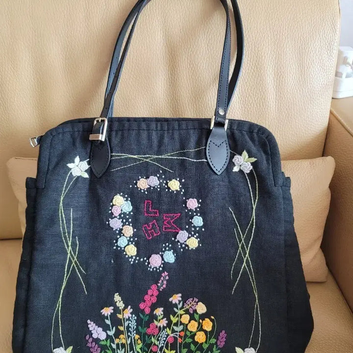 [BUNJANG] French Embroidery Linen Shoulder Bag / 프랑스 자수 린넨 가방