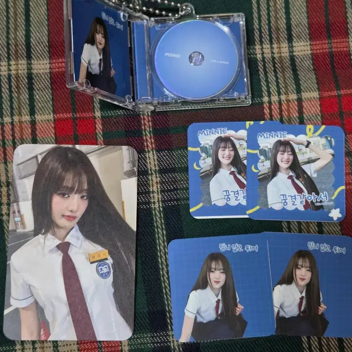 [BUNJANG] (G)I-DLE Minnie Dreamy NFC CD Keyring / 아이들 민니 꿈결같아서 NFC CD키링 판매 비공굿 여자아이들
