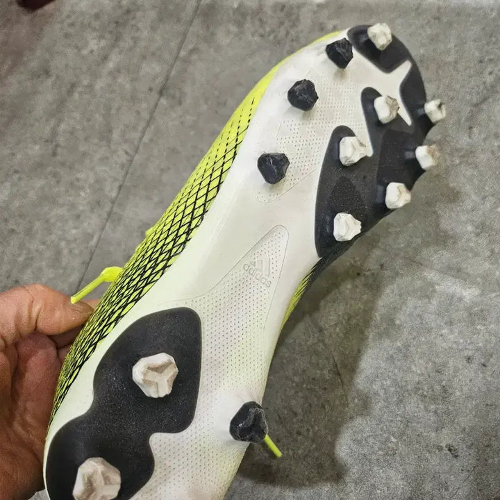 [BUNJANG] Adidas Ghosted Soccer Cleats / 아디다스 고스티드 축구화