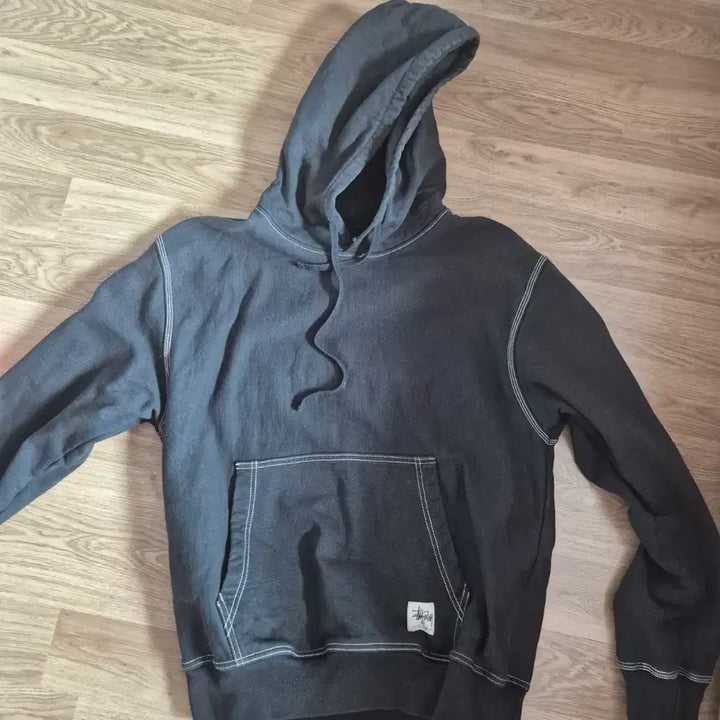 [SOLD OUT] (유일매물) 스투시 콘트라스트 스티치 라벨 후드