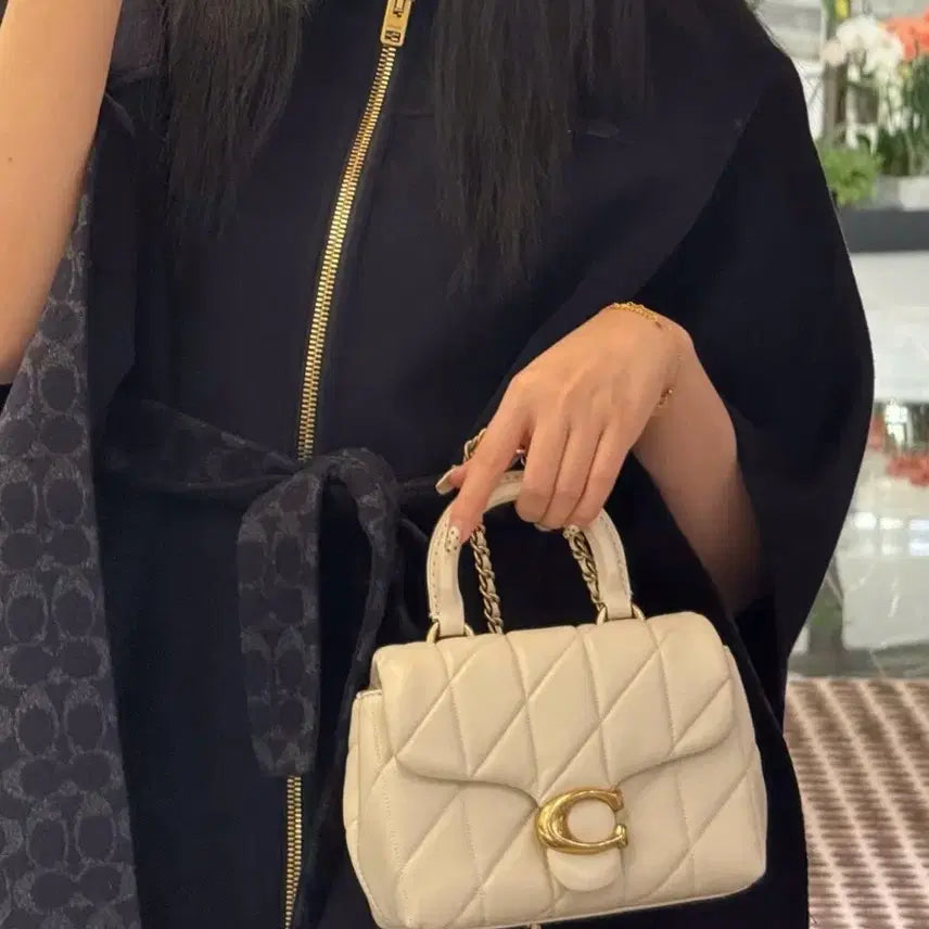 [BUNJANG] Coach Tevi Top Handle Bag with Quilting CCC12 White / 코치 테비 탑 핸들백 위드 퀄팅 CCC12 화이트 새상품