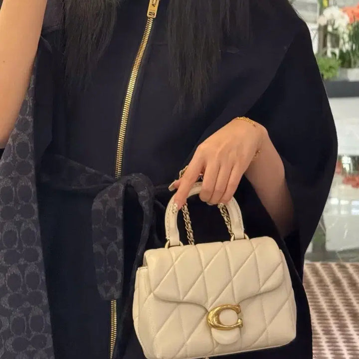 [BUNJANG] Coach Tevi Top Handle Bag with Quilting CCC12 White / 코치 테비 탑 핸들백 위드 퀄팅 CCC12 화이트 새상품