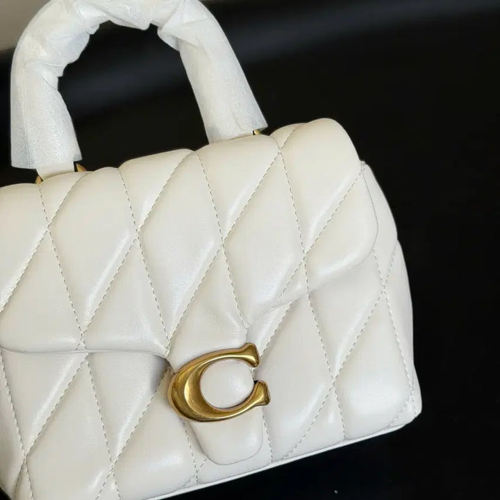 [BUNJANG] Coach Tevi Top Handle Bag with Quilting CCC12 White / 코치 테비 탑 핸들백 위드 퀄팅 CCC12 화이트 새상품