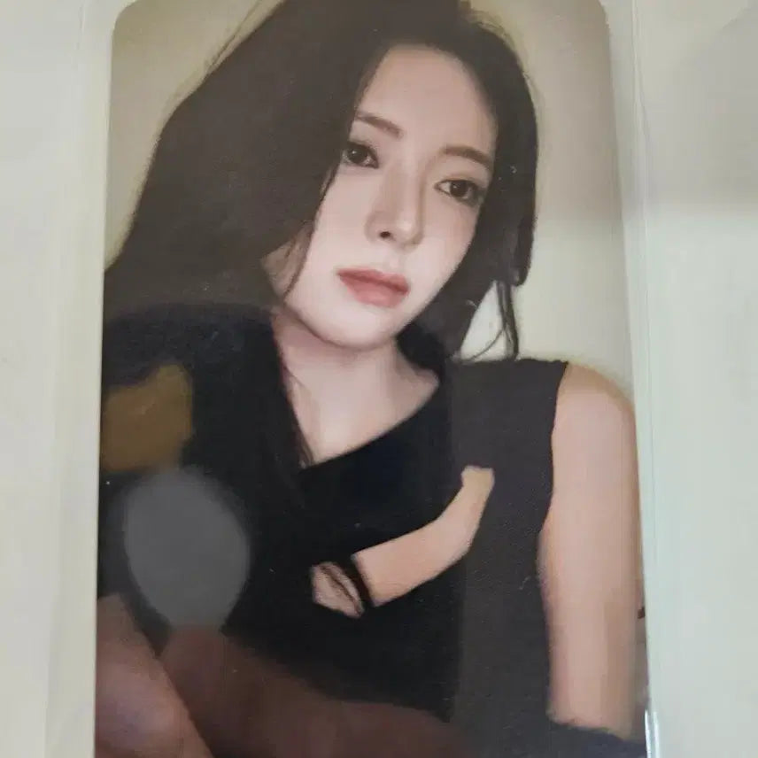 [BUNJANG] ITZY Yuna Official Photocard / 있지 유나 공방 포카 양도