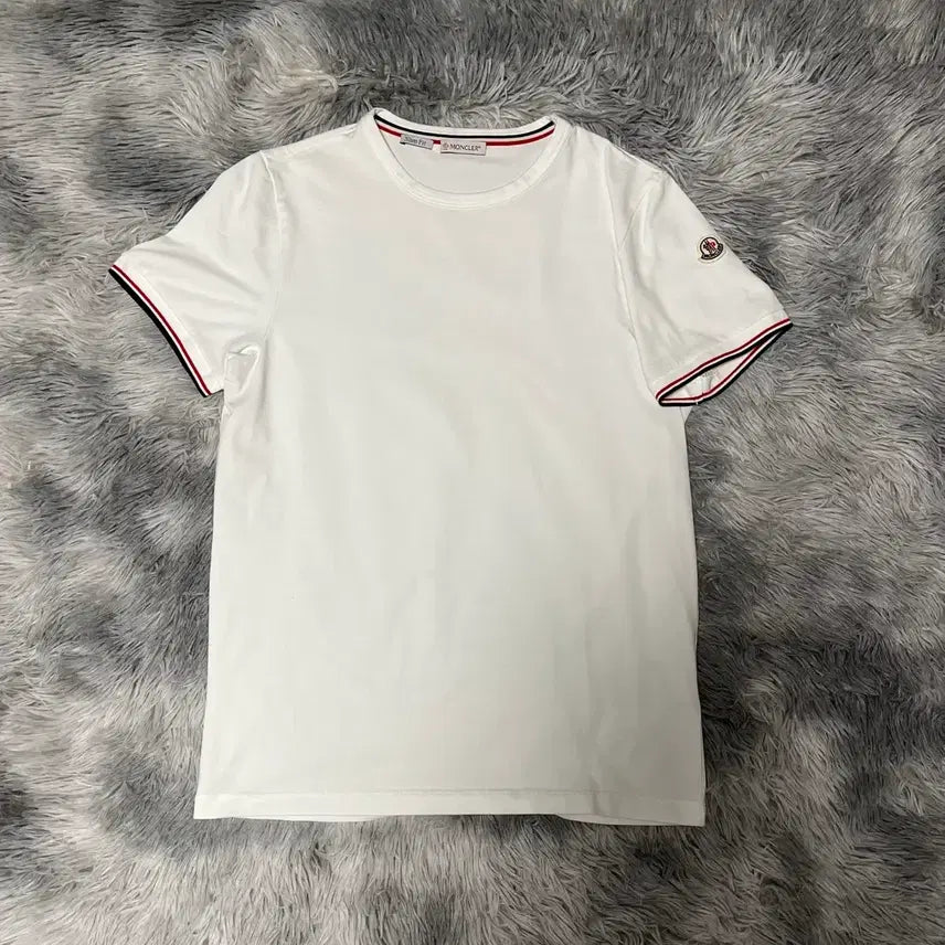 [BUNJANG] Moncler Slim Fit Short Sleeve Shirt / [22ss/Ssize] 몽클레어 슬림핏 반팔