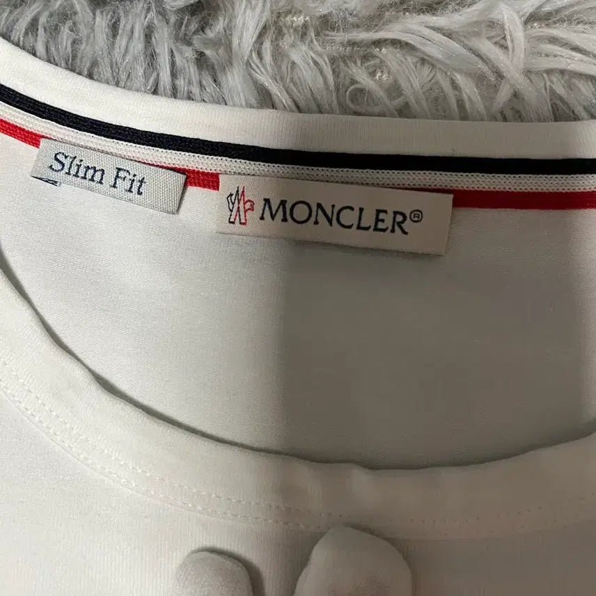 [BUNJANG] Moncler Slim Fit Short Sleeve Shirt / [22ss/Ssize] 몽클레어 슬림핏 반팔