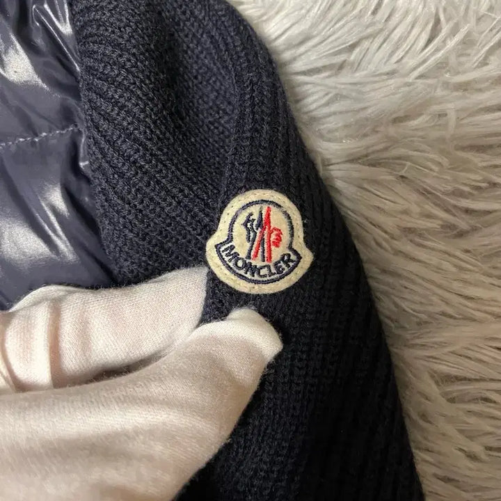 [BUNJANG] Moncler Tri-Stripe Knit Padded Jacket / [XLsize] 몽클레어 삼선 니트패딩
