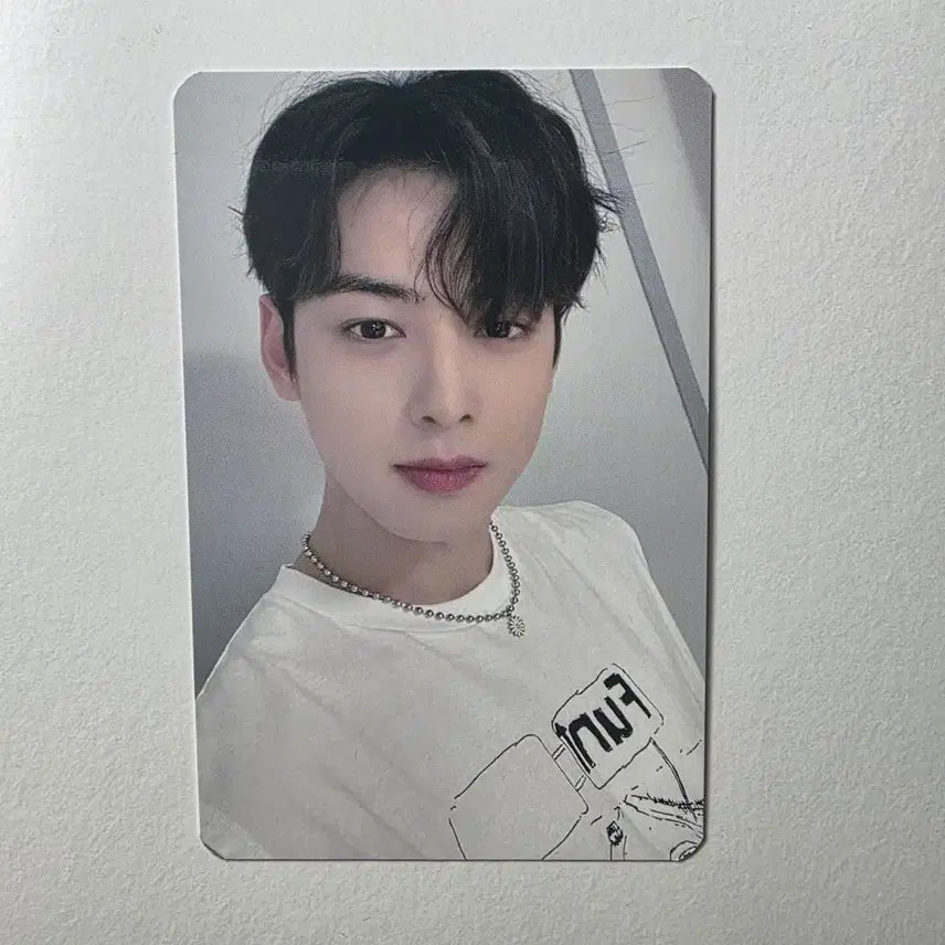 [BUNJANG] Astro Cha Eun-woo Void Cafe POB Photocard / 차은우 포카 원 보이드 카페 미공포