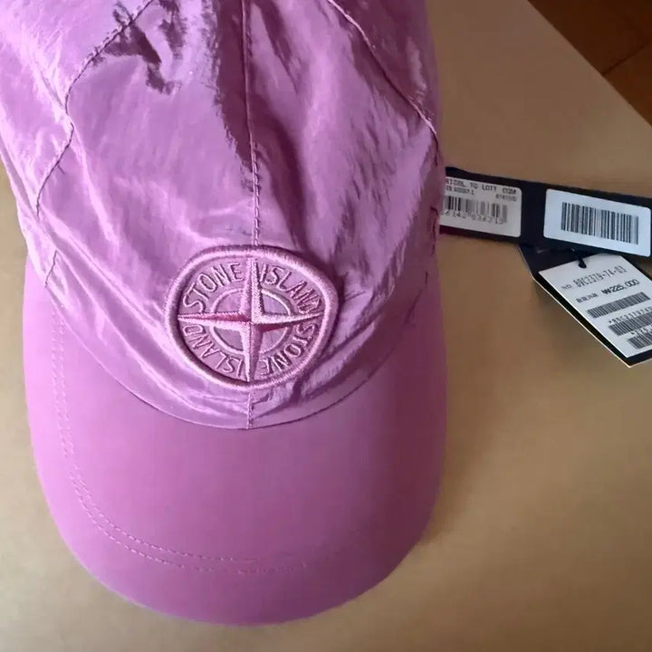 [BUNJANG] Stone Island 9576 Nylon Metal Cap - Cyclamen Pink (L) / (새제품) 스톤아일랜드 9576 나일론 메탈 캡