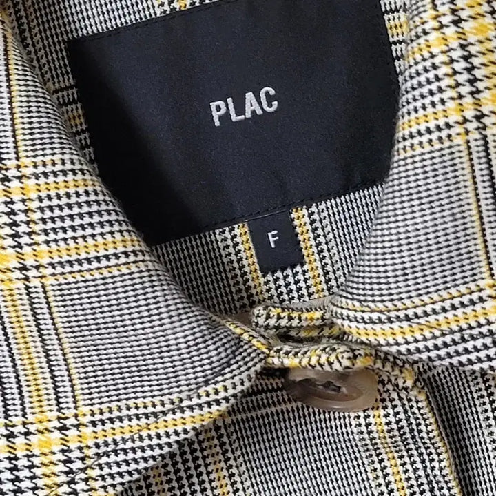 [SOLD OUT] 플랙(PLAC) 여성 크롭 루즈핏 체크자켓