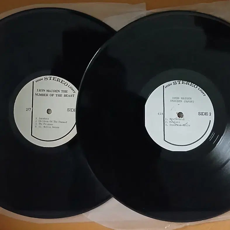 [SOLD OUT] 1.메탈밴드 아이언 메이든 레코드판 LP 5장
