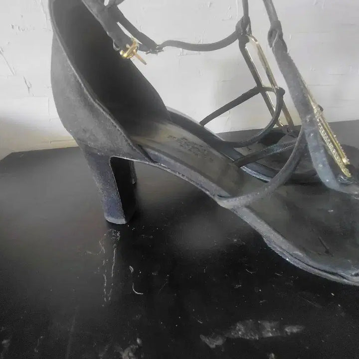 [BUNJANG] Hermes Black Suede Sandals / 에르메스 블랙 샌들 스웨이드 H 장식 38 1/2