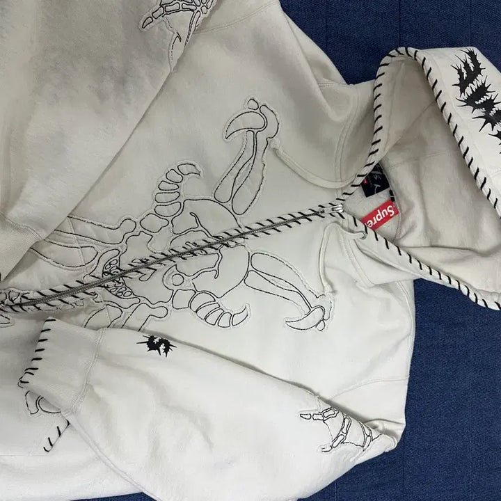 [BUNJANG] Supreme Yohji Yamamoto Hooded Sweatshirt White M New / 슈프림 요지야마모토 후드집업 화이트 m 새상품