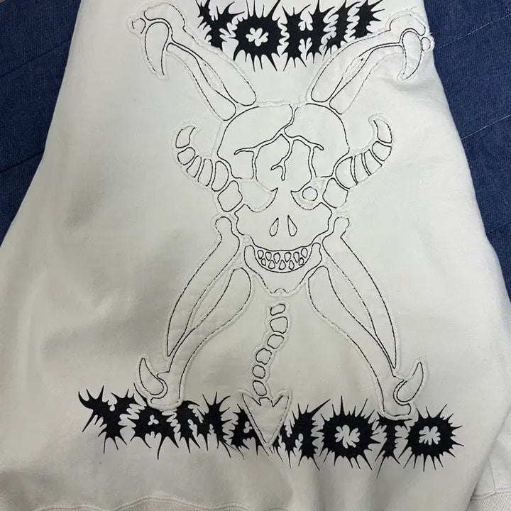 [BUNJANG] Supreme Yohji Yamamoto Hooded Sweatshirt White M New / 슈프림 요지야마모토 후드집업 화이트 m 새상품