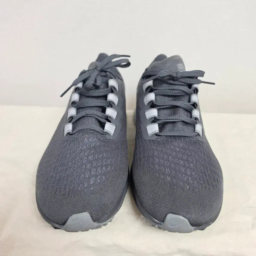 [BUNJANG] Nike Air Zoom Pegasus 37 Running Shoes (Size 260) / 260나이키 에어 줌 페가수스37 런닝화 -696