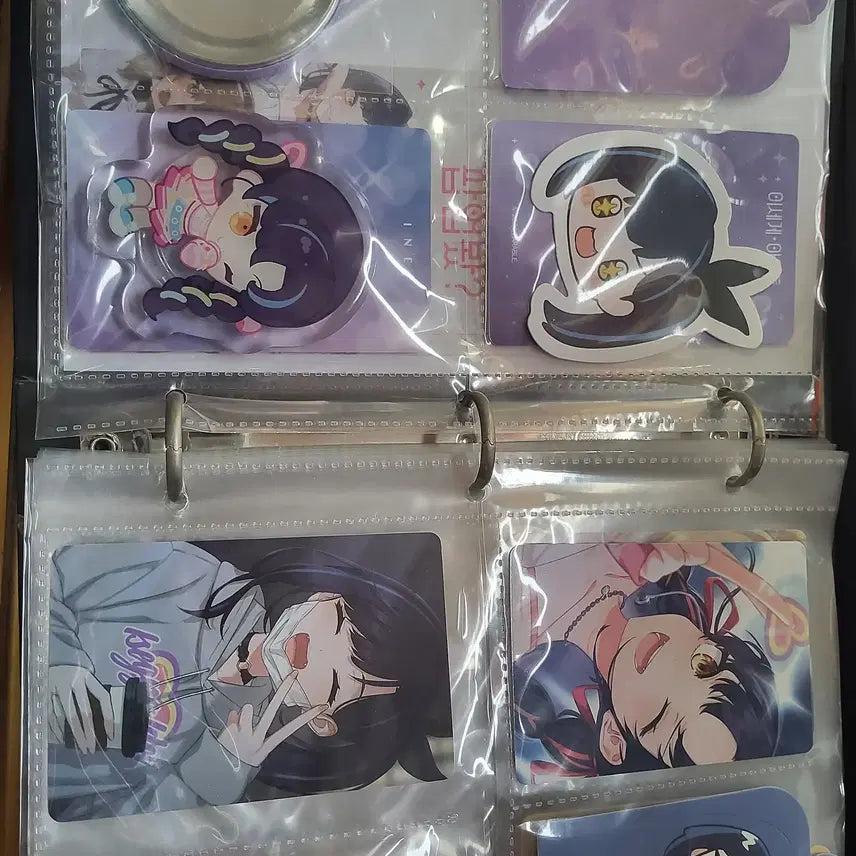 [BUNJANG] Isegye Idol Photocard Binder Book Set / 이세계아이돌 팝업봤 포토카드 바인더북+(포토카드/북마크홀더/캔뱃지)set