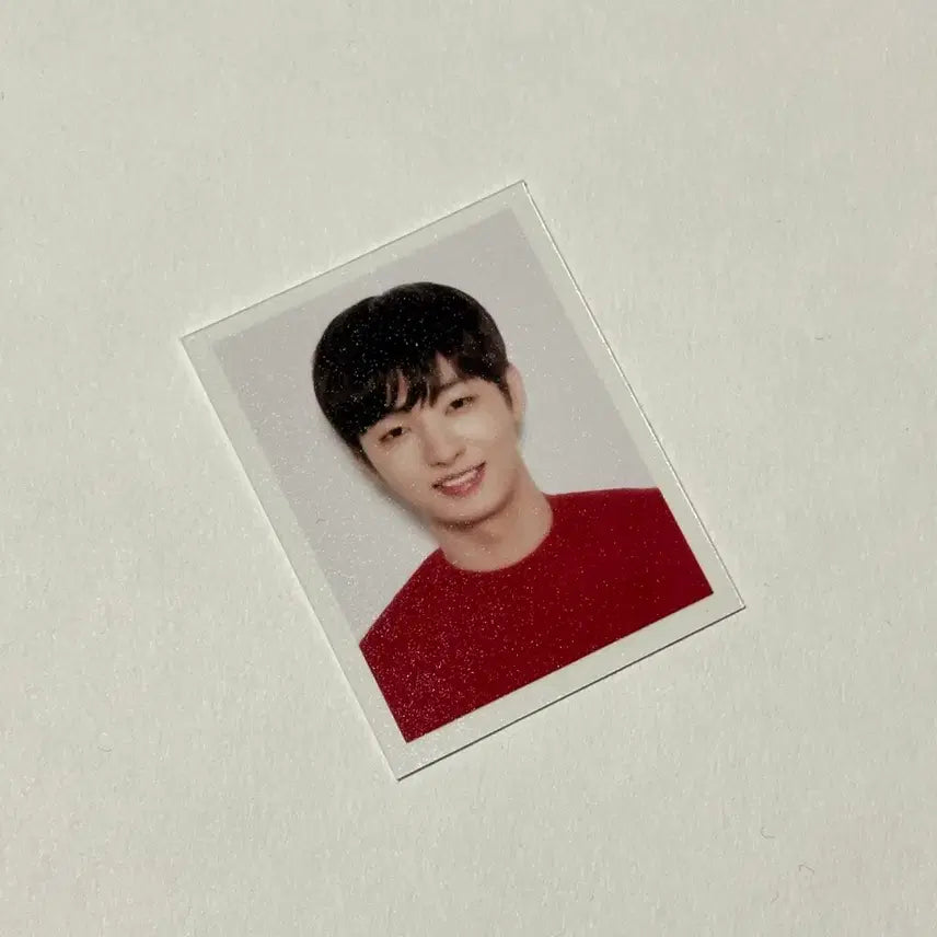 [BUNJANG] Yoon Jisung Official MD Photocard / 윤지성 증명사진