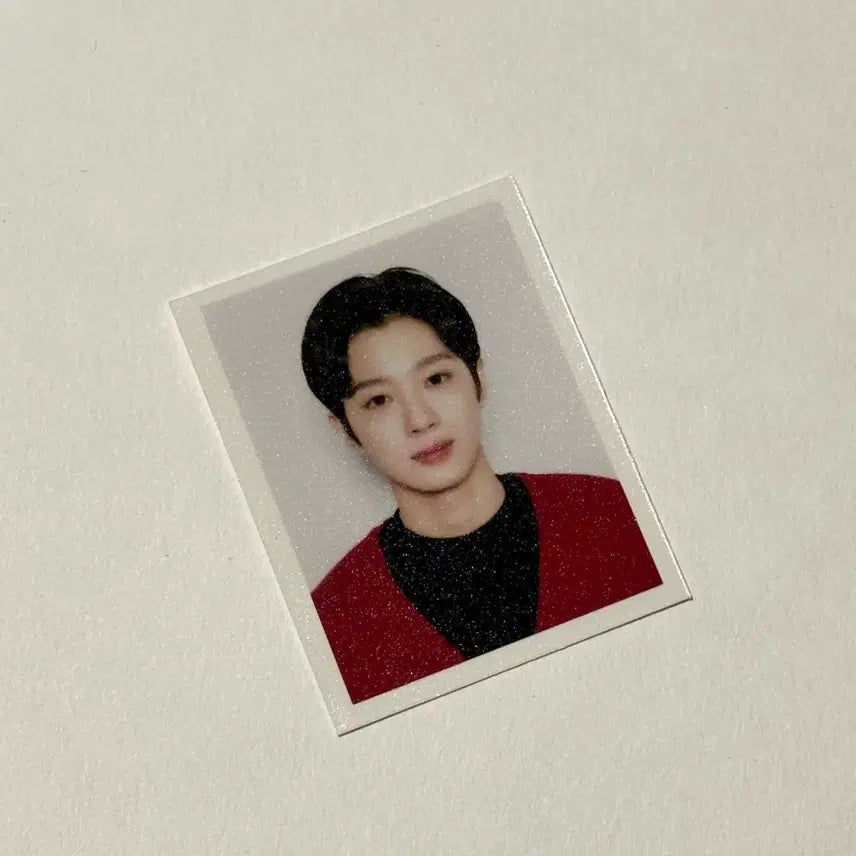 [BUNJANG] Lai Kuanlin (Wanna One) Official MD ID Photo / 라이관린 증명사진