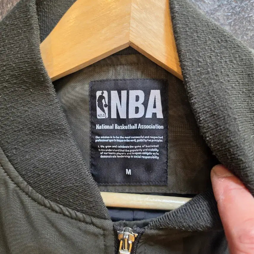 [BUNJANG] NBA Charlotte Hornets Camo Long Jacket - M / NBA 샬롯 호네츠 카모 롱 자켓 -M