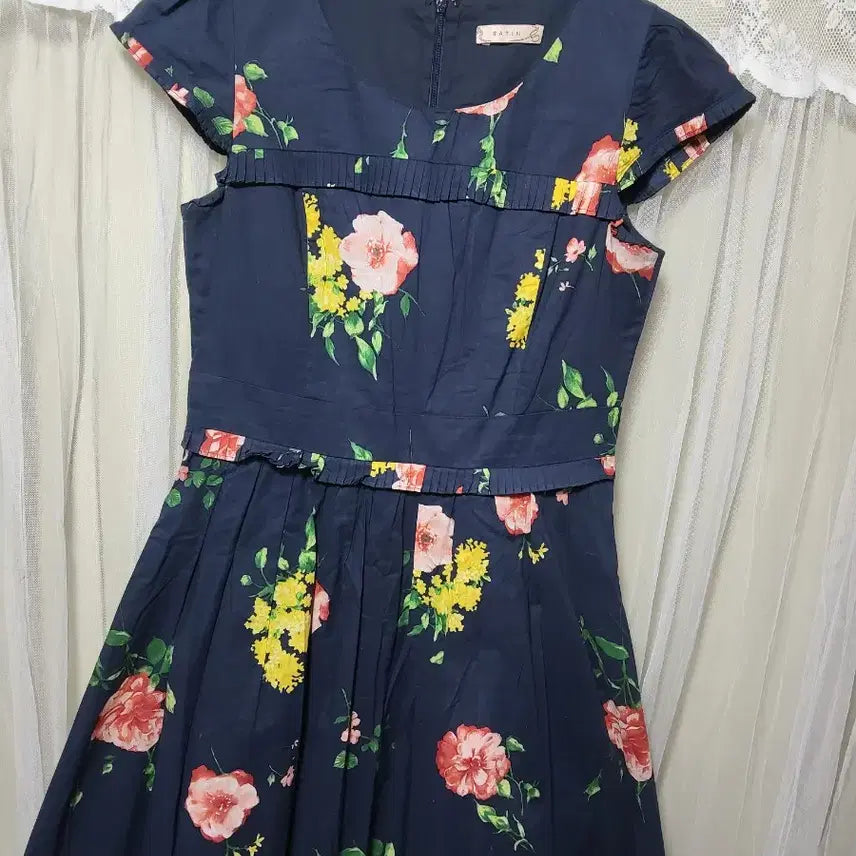 [BUNJANG] SATIN Floral Pattern Midi Dress / 샤틴 SATIN 플라워 패턴 원피스