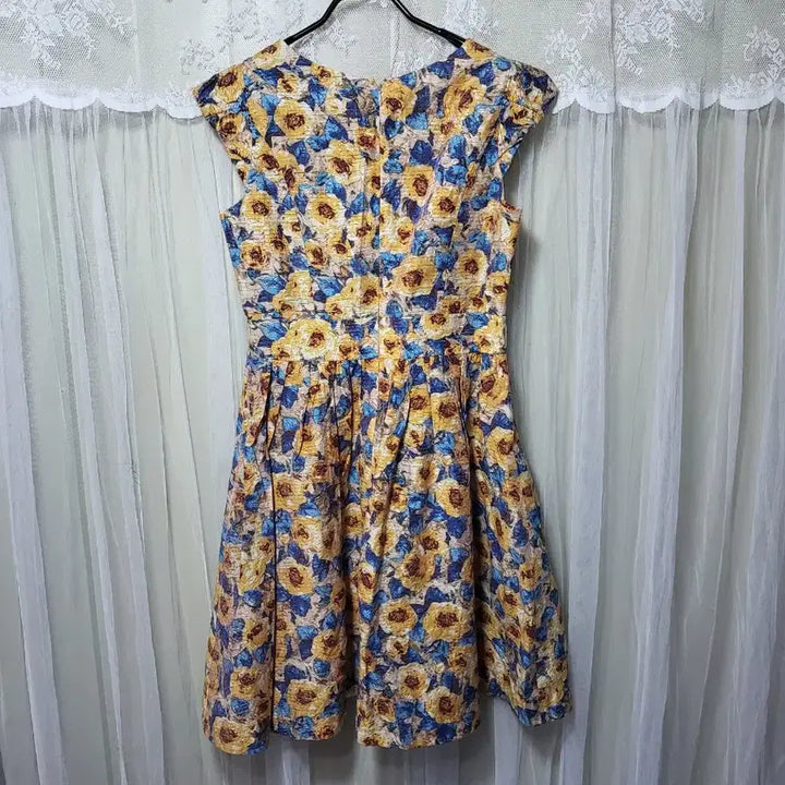 [BUNJANG] Satin Floral Pattern Midi Dress / 샤틴 Satin 플라워 패턴 원피스
