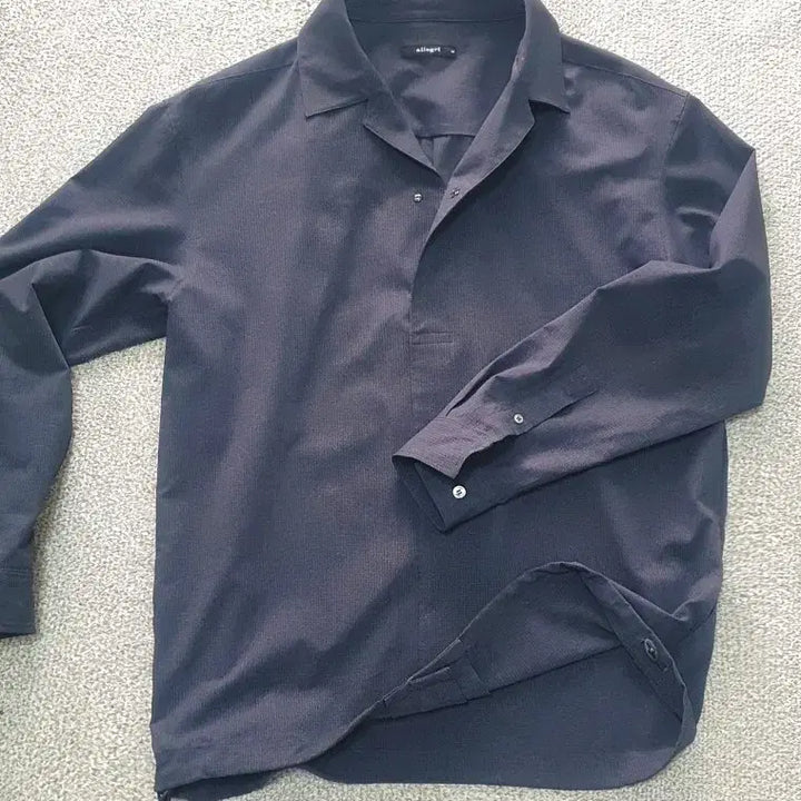 [BUNJANG] Allegri Half Button Shirt / 알레그리 카라 히든 하프버튼 셔츠 판매해요