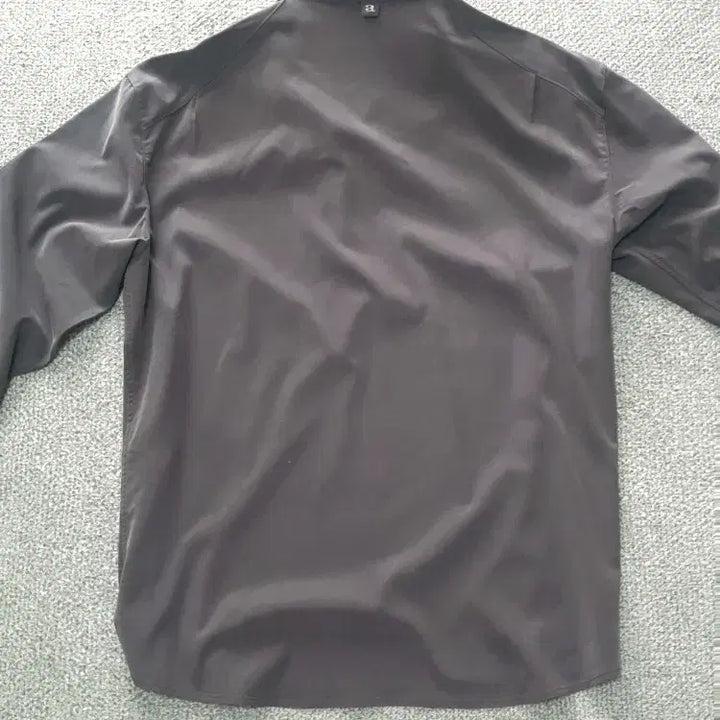 [BUNJANG] Allegri Half-Button Shirt / 알레그리 카라 히든 하프버튼 셔츠 판매해요