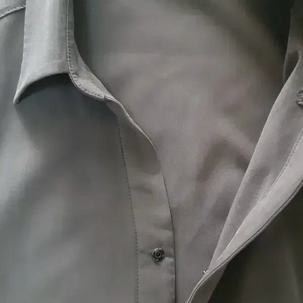 [BUNJANG] Allegri Half-Button Shirt / 알레그리 카라 히든 하프버튼 셔츠 판매해요