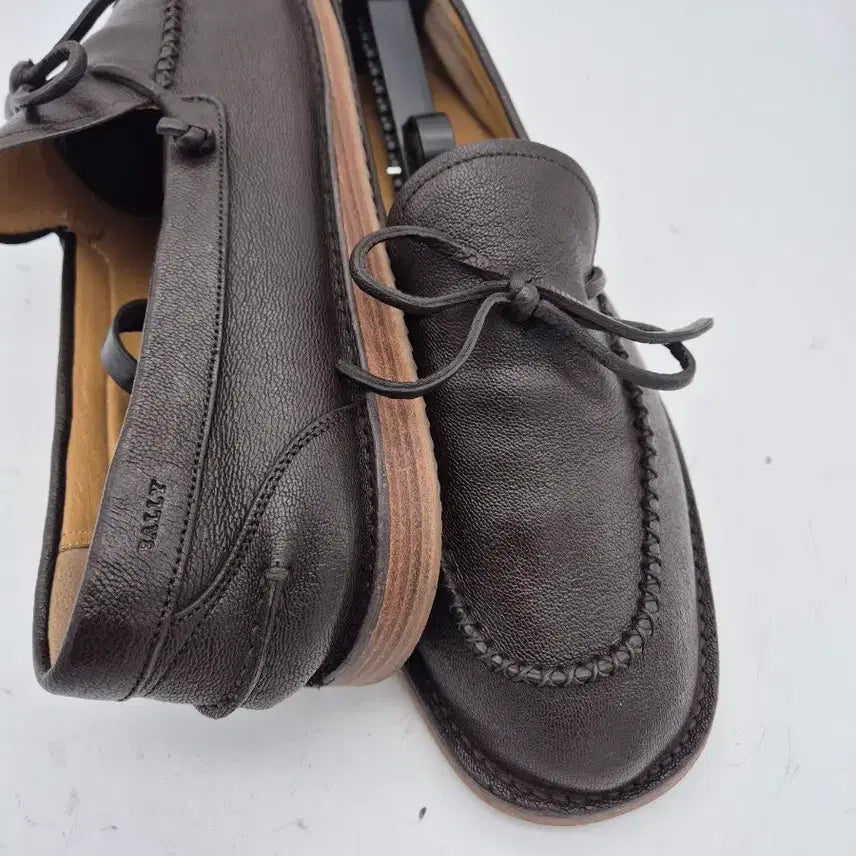 [SOLD OUT] 발리 브라운 남성 로퍼 스타일 구두