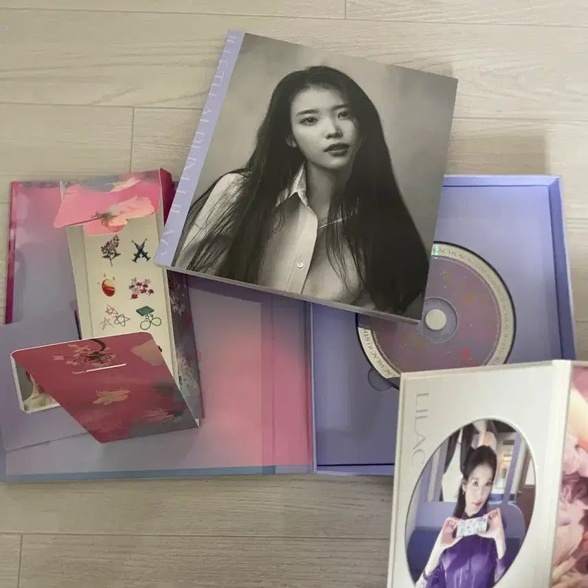 [SOLD OUT] 아이유 하일락 (라일락)앨범 판매합니다