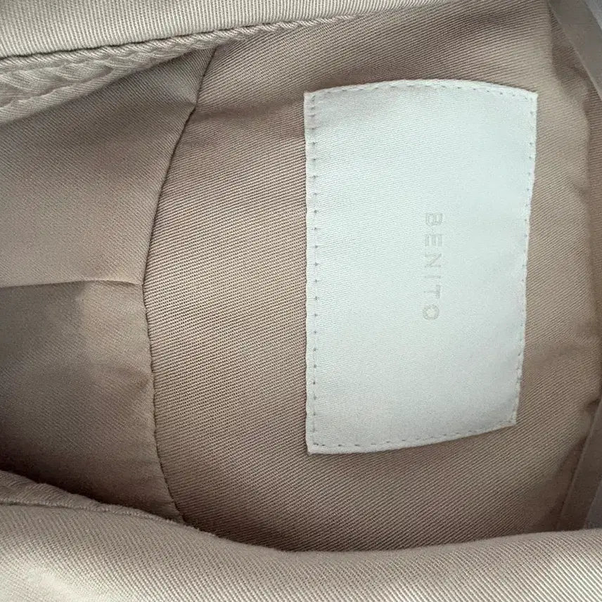 [BUNJANG] Beige Trench Coat / 베이지색 트렌치 코트