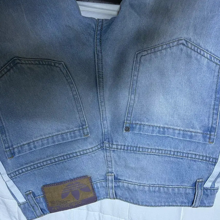 [BUNJANG] Adidas Denim Jeans / 태국 아디다스 스트라이프 연청데님 25