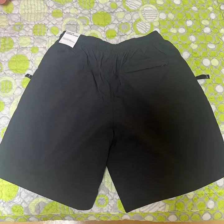 [BUNJANG] Nike Solo Swoosh Woven Shorts (Black) / 나이키 솔로 스우시 우븐 쇼츠(DX0749-010)