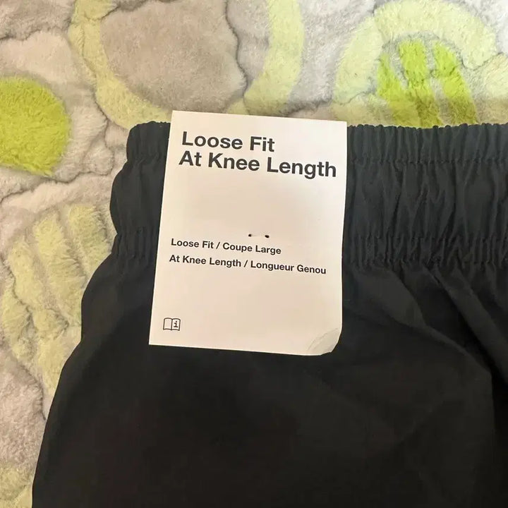 [BUNJANG] Nike Solo Swoosh Woven Shorts (Black) / 나이키 솔로 스우시 우븐 쇼츠(DX0749-010)