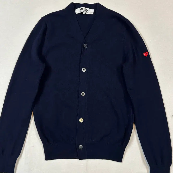 [BUNJANG] Comme des Garçons PLAY Small Emblem Navy Cardigan / M) 꼼데가르송 플레이 스몰 와펜 네이비 가디건 정품