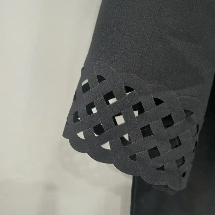 [BUNJANG] Black Punching Lace Half Sleeve Dress / 블랙 펀칭 레이스 반팔 원피스